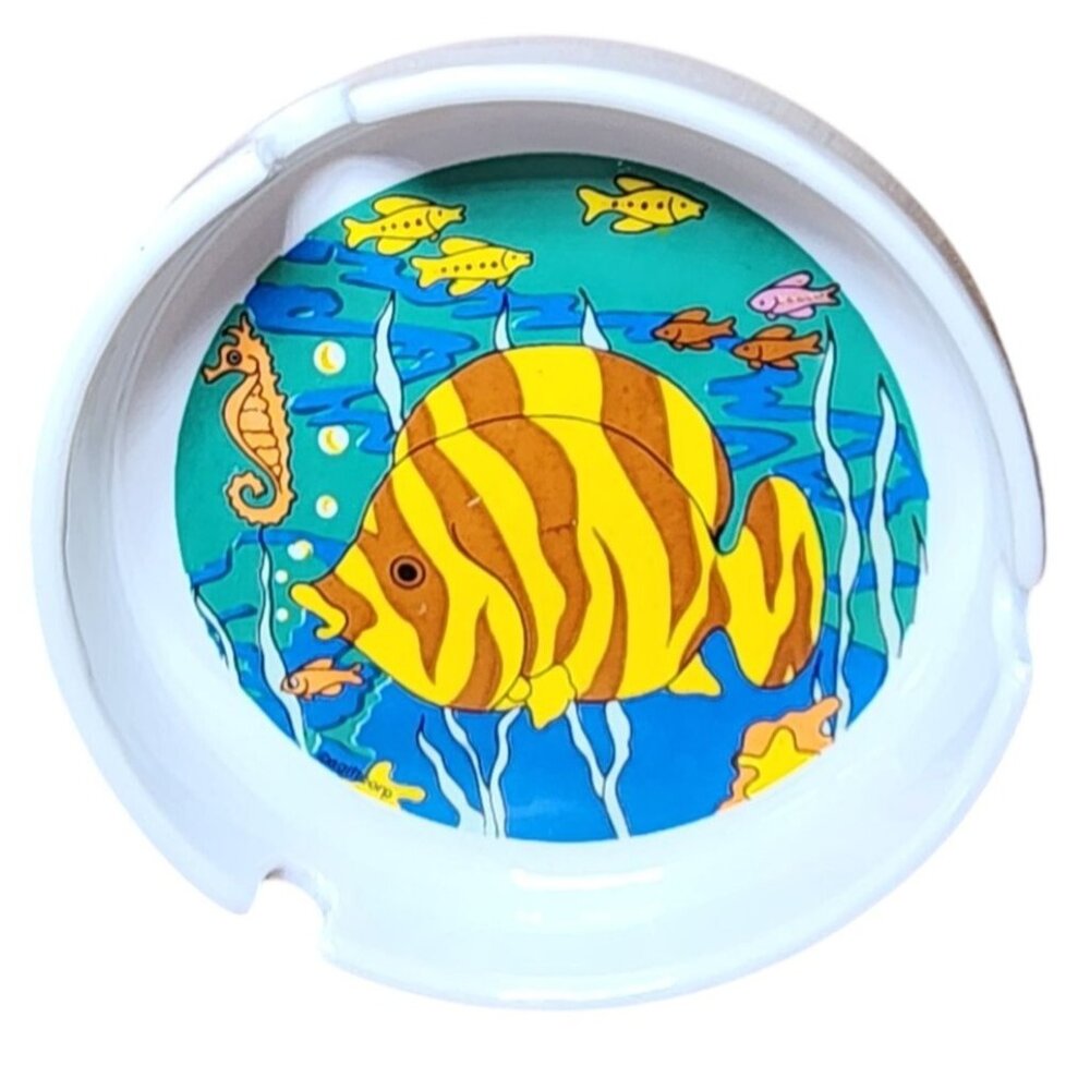 Vintage A Gift Corp Round Ceramic Tropical Fish Seahorse Ashtray 5 Inches Beach